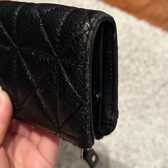 Kate Spade - Quilted Leather Zip Around Wallet - Black - Picture 8 of 15